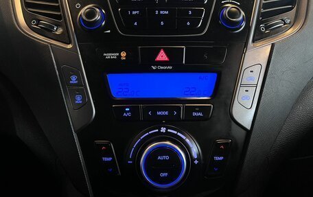 Hyundai Santa Fe III рестайлинг, 2013 год, 2 077 000 рублей, 15 фотография