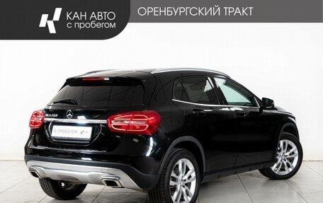 Mercedes-Benz GLA, 2015 год, 1 960 000 рублей, 3 фотография