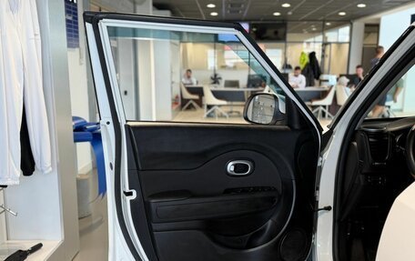 KIA Soul II рестайлинг, 2014 год, 1 400 000 рублей, 14 фотография