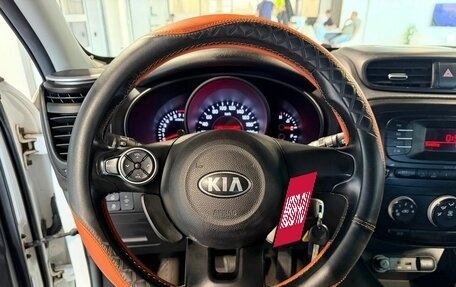 KIA Soul II рестайлинг, 2014 год, 1 400 000 рублей, 18 фотография