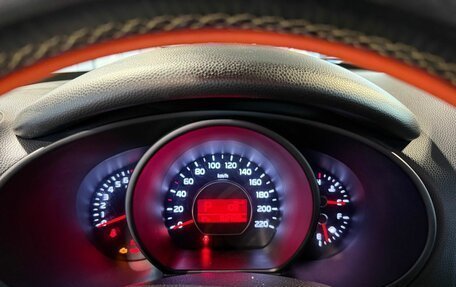 KIA Soul II рестайлинг, 2014 год, 1 400 000 рублей, 20 фотография