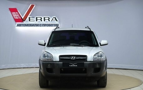 Hyundai Tucson III, 2006 год, 790 000 рублей, 2 фотография