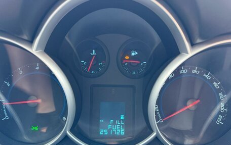 Chevrolet Cruze II, 2010 год, 602 000 рублей, 9 фотография