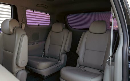 KIA Carnival III, 2016 год, 2 395 000 рублей, 18 фотография