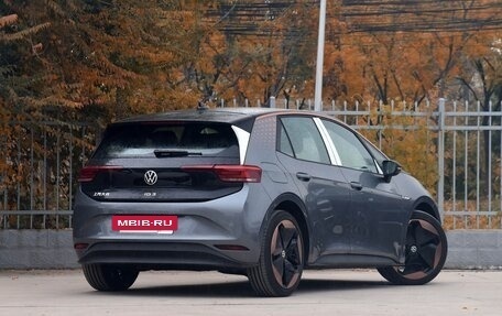 Volkswagen ID.3 I, 2025 год, 1 990 000 рублей, 4 фотография