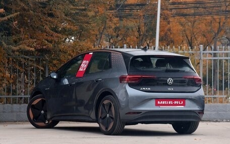 Volkswagen ID.3 I, 2025 год, 1 990 000 рублей, 6 фотография