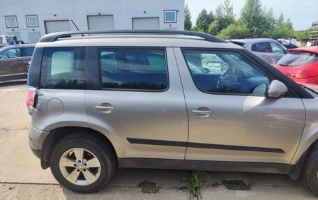 Skoda Yeti I рестайлинг, 2014 год, 450 000 рублей, 3 фотография