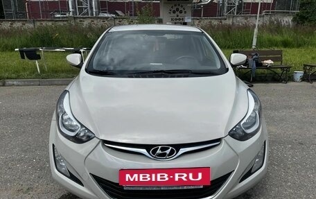 Hyundai Elantra V, 2013 год, 1 100 000 рублей, 5 фотография