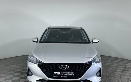 Hyundai Solaris II рестайлинг, 2022 год, 1 750 000 рублей, 2 фотография