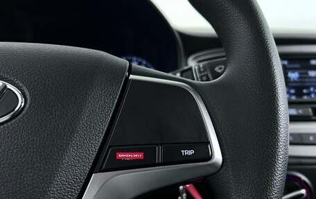 Hyundai Solaris II рестайлинг, 2022 год, 1 750 000 рублей, 16 фотография