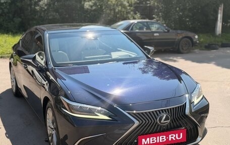 Lexus ES VII, 2019 год, 4 050 000 рублей, 2 фотография