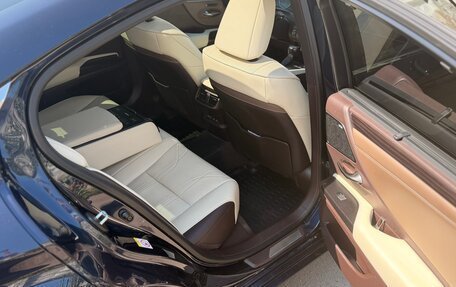 Lexus ES VII, 2019 год, 4 050 000 рублей, 10 фотография