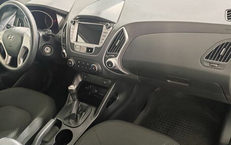 Hyundai ix35 I рестайлинг, 2013 год, 1 350 000 рублей, 8 фотография