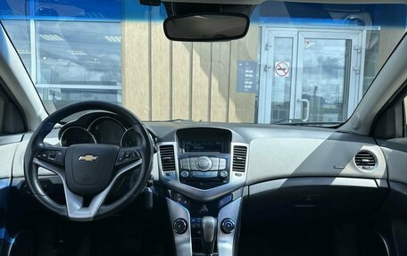 Chevrolet Cruze II, 2011 год, 600 000 рублей, 7 фотография