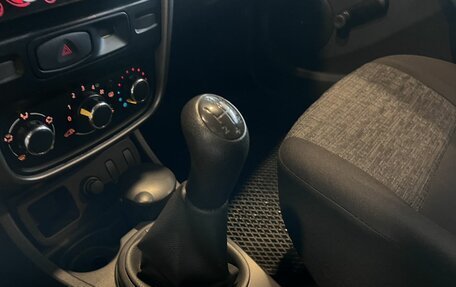 Renault Duster I рестайлинг, 2014 год, 850 000 рублей, 28 фотография