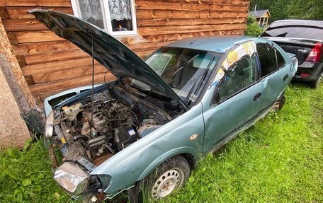 Nissan Almera, 2002 год, 120 000 рублей, 2 фотография