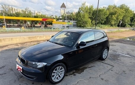 BMW 1 серия, 2011 год, 930 000 рублей, 5 фотография