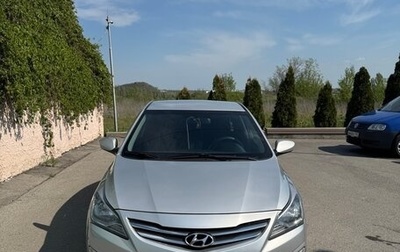 Hyundai Solaris II рестайлинг, 2016 год, 880 000 рублей, 1 фотография