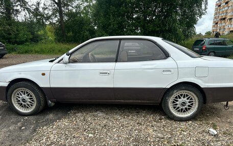Toyota Vista, 1994 год, 260 000 рублей, 8 фотография