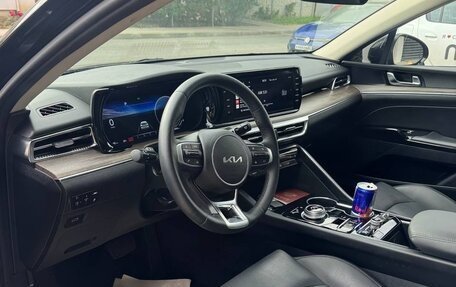 KIA K5, 2023 год, 2 370 000 рублей, 20 фотография