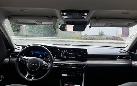 KIA K5, 2023 год, 2 370 000 рублей, 14 фотография