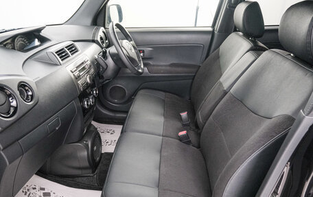 Toyota bB II рестайлинг, 2016 год, 1 249 000 рублей, 14 фотография