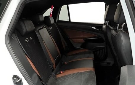 Volkswagen ID.4, 2024 год, 3 674 000 рублей, 16 фотография