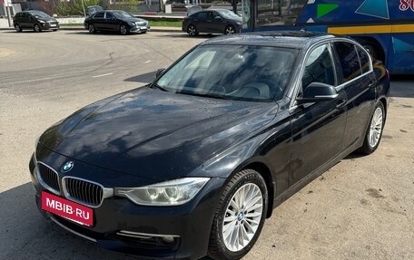 BMW 3 серия, 2013 год, 1 350 000 рублей, 2 фотография