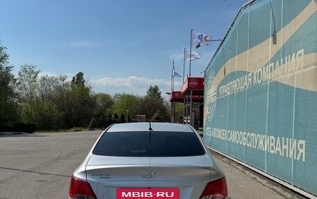 Hyundai Solaris II рестайлинг, 2016 год, 880 000 рублей, 6 фотография