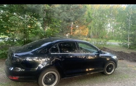 Volkswagen Jetta VI, 2011 год, 1 050 000 рублей, 2 фотография