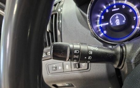 Hyundai Sonata VI, 2011 год, 720 000 рублей, 34 фотография