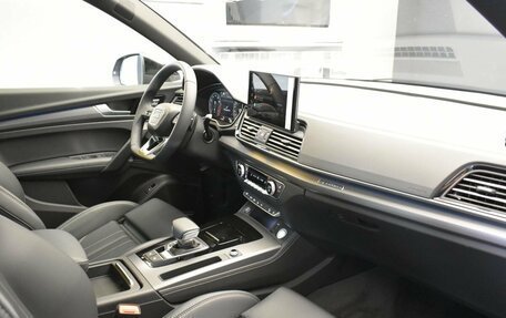 Audi Q5, 2025 год, 5 750 000 рублей, 7 фотография