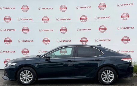 Toyota Camry, 2018 год, 2 399 000 рублей, 2 фотография