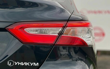 Toyota Camry, 2018 год, 2 399 000 рублей, 16 фотография