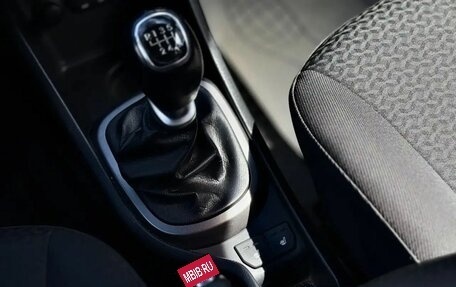 KIA Rio III рестайлинг, 2017 год, 1 060 000 рублей, 9 фотография