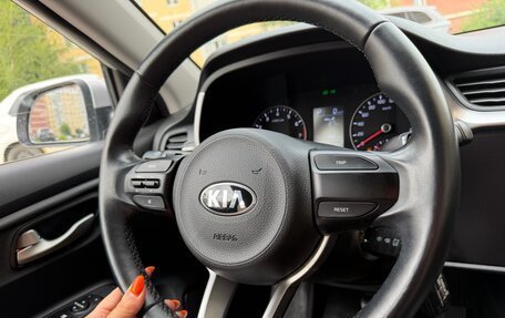 KIA Rio IV, 2021 год, 1 699 000 рублей, 13 фотография