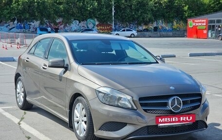 Mercedes-Benz A-Класс, 2013 год, 1 250 000 рублей, 5 фотография