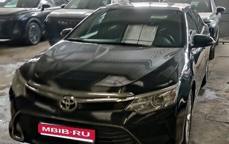 Toyota Camry, 2015 год, 1 650 000 рублей, 2 фотография