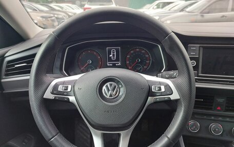 Volkswagen Jetta VII, 2018 год, 1 379 000 рублей, 16 фотография