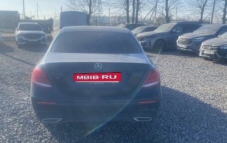 Mercedes-Benz E-Класс, 2019 год, 2 850 000 рублей, 7 фотография