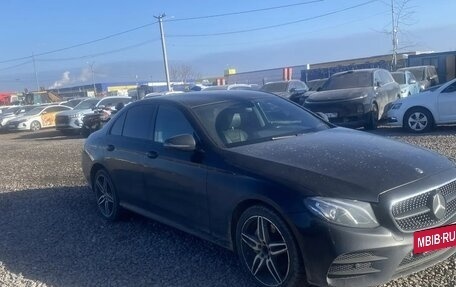 Mercedes-Benz E-Класс, 2019 год, 2 850 000 рублей, 2 фотография