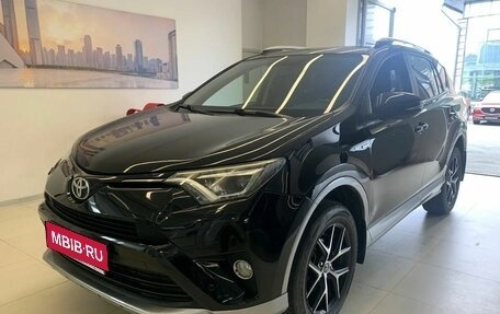 Toyota RAV4, 2017 год, 2 400 000 рублей, 1 фотография