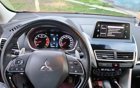 Mitsubishi Eclipse Cross, 2018 год, 1 750 000 рублей, 4 фотография