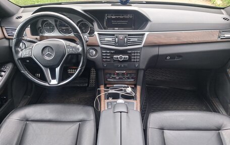 Mercedes-Benz E-Класс, 2012 год, 2 000 000 рублей, 12 фотография