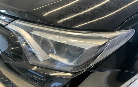 Toyota RAV4, 2017 год, 2 400 000 рублей, 14 фотография