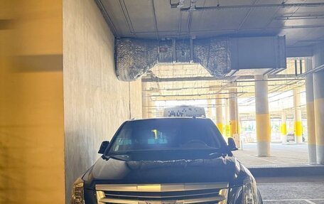 Cadillac Escalade IV, 2016 год, 4 800 000 рублей, 3 фотография