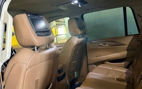 Cadillac Escalade IV, 2016 год, 4 800 000 рублей, 6 фотография