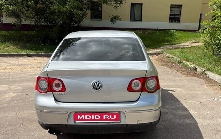Volkswagen Passat B6, 2007 год, 550 000 рублей, 3 фотография