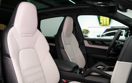 Porsche Cayenne III, 2026 год, 19 750 000 рублей, 2 фотография