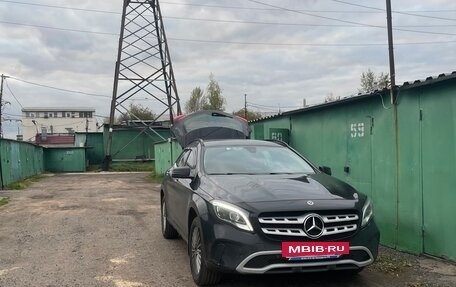 Mercedes-Benz GLA, 2017 год, 2 000 000 рублей, 2 фотография